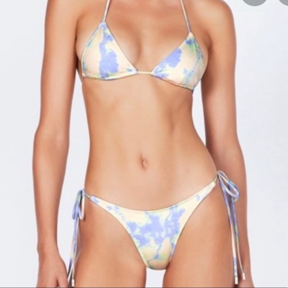 Triangl Tie Dye Bikini Set